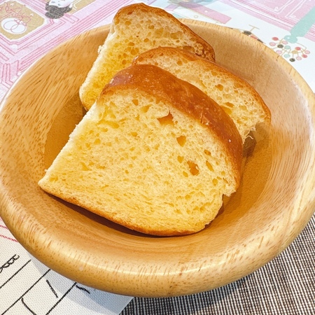 シャンデレール パン食